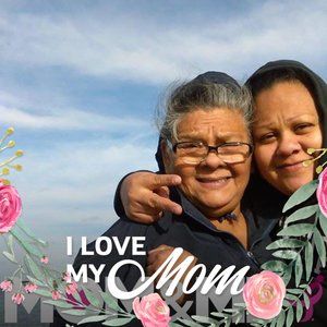 Meet your Posher, Alejandra